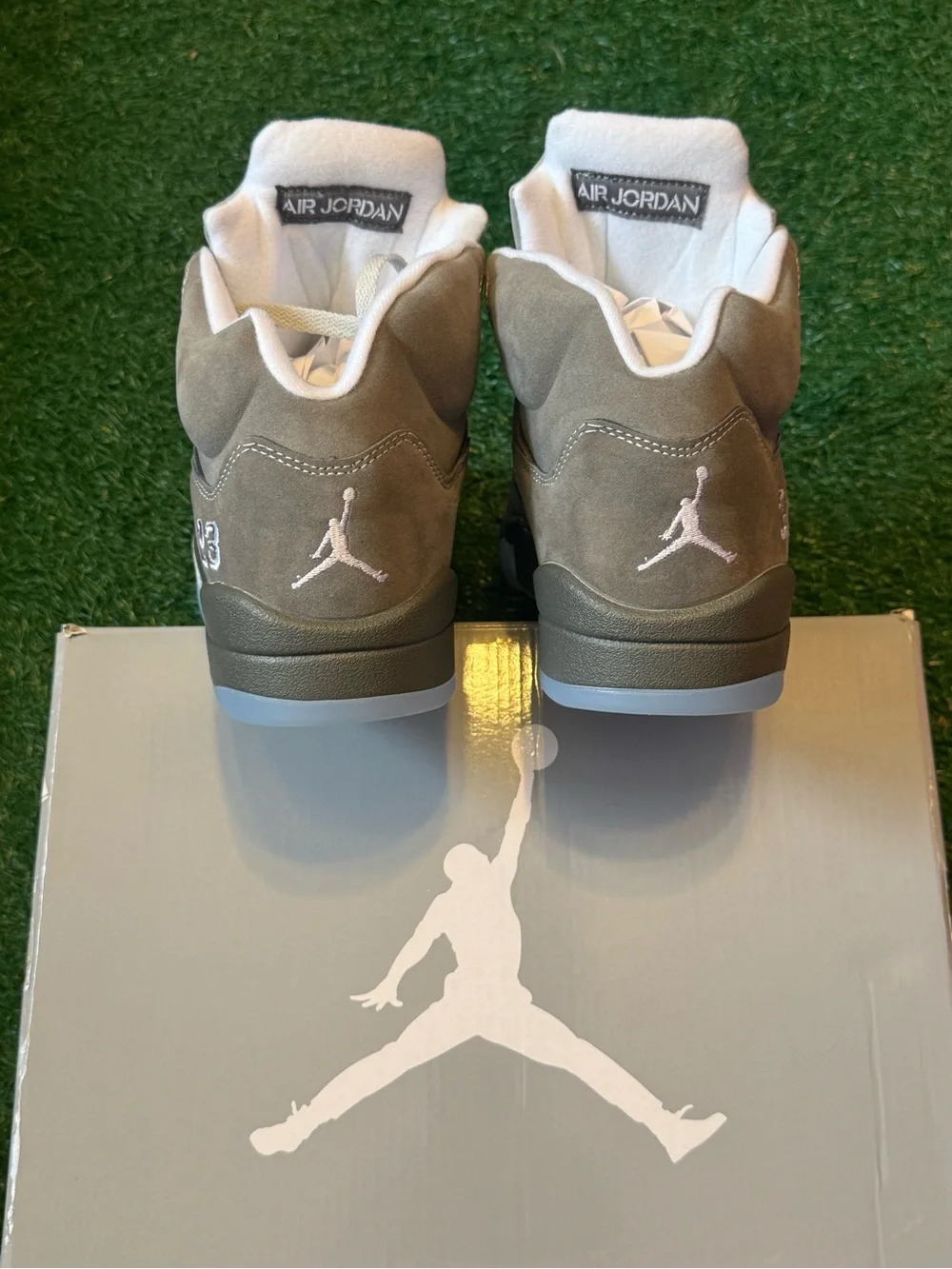 Air Jordan 5 Retro ‘Wolf Grey’ 2026
